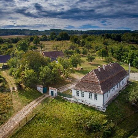 Kinderuni Bekokten Barcut Экстерьер фото